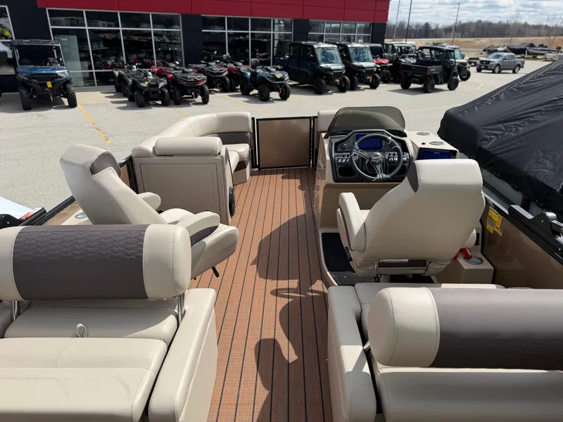 Slide: The Image of Bentley Pontoons Elite 220 QSB 2026 - 15