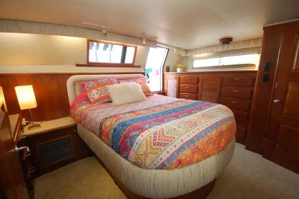 Slide: The Image of Californian 48 Cockpit Motor Yacht 1989 - 9