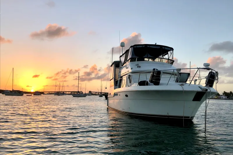 Slide: The Image of Carver Yachts 406 Aft Cabin Motor Yacht 2000 - 0