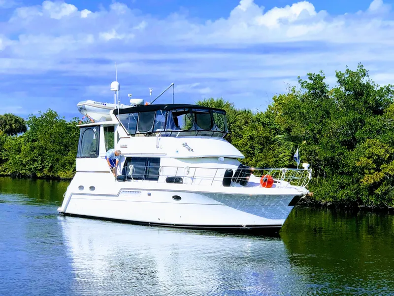 Slide: The Image of Carver Yachts 406 Aft Cabin Motor Yacht 2000 - 2