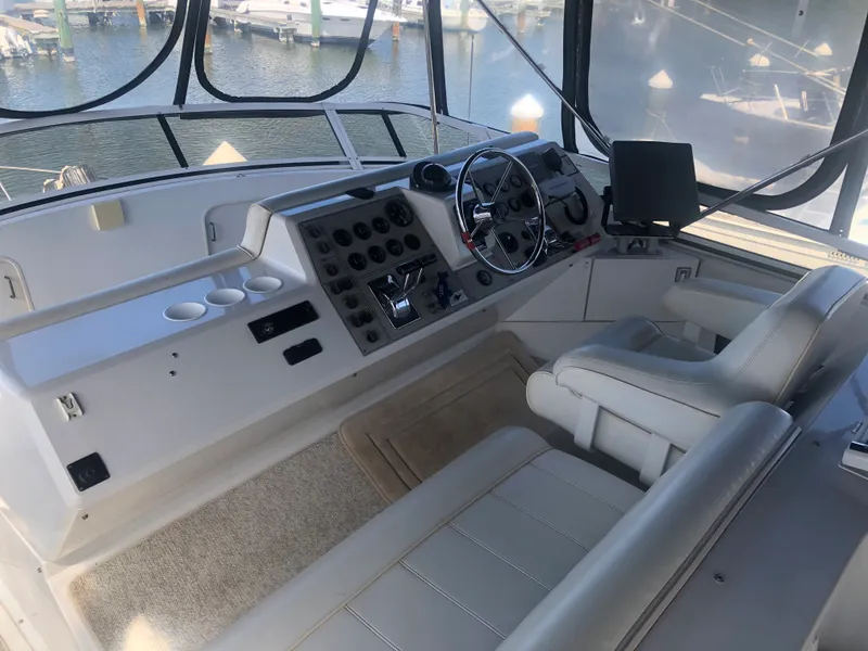 Slide: The Image of Carver Yachts 406 Aft Cabin Motor Yacht 2000 - 6