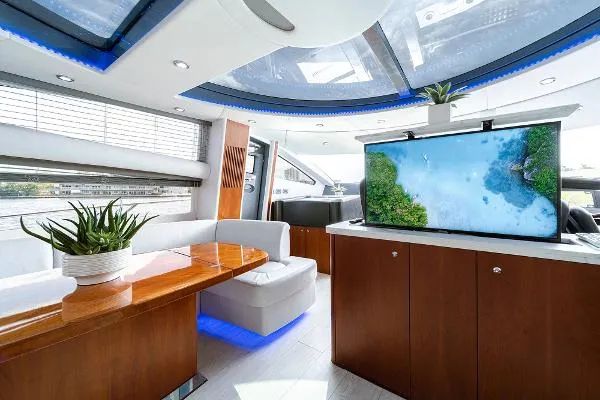 Slide: The Image of Sunseeker Predator 82 2006 - 11