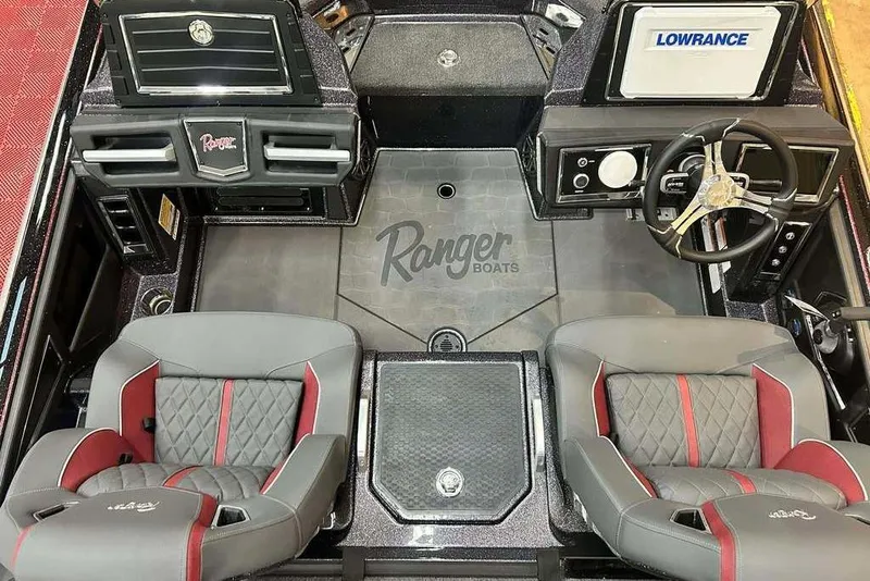 Slide: The Image of Interior of 2014 Ranger Z521R Cup-Equipped boat with dual seats and Lowrance electronics. - 7