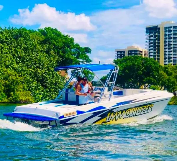 Slide: The Image of Powerplay Powerboats 33 Sportfish 2005 - 0