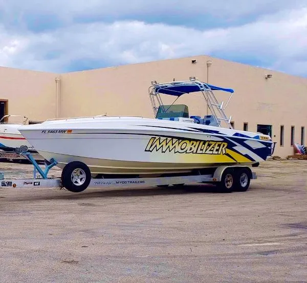 Slide: The Image of Powerplay Powerboats 33 Sportfish 2005 - 4