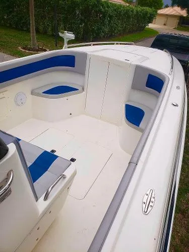 Slide: The Image of Powerplay Powerboats 33 Sportfish 2005 - 6