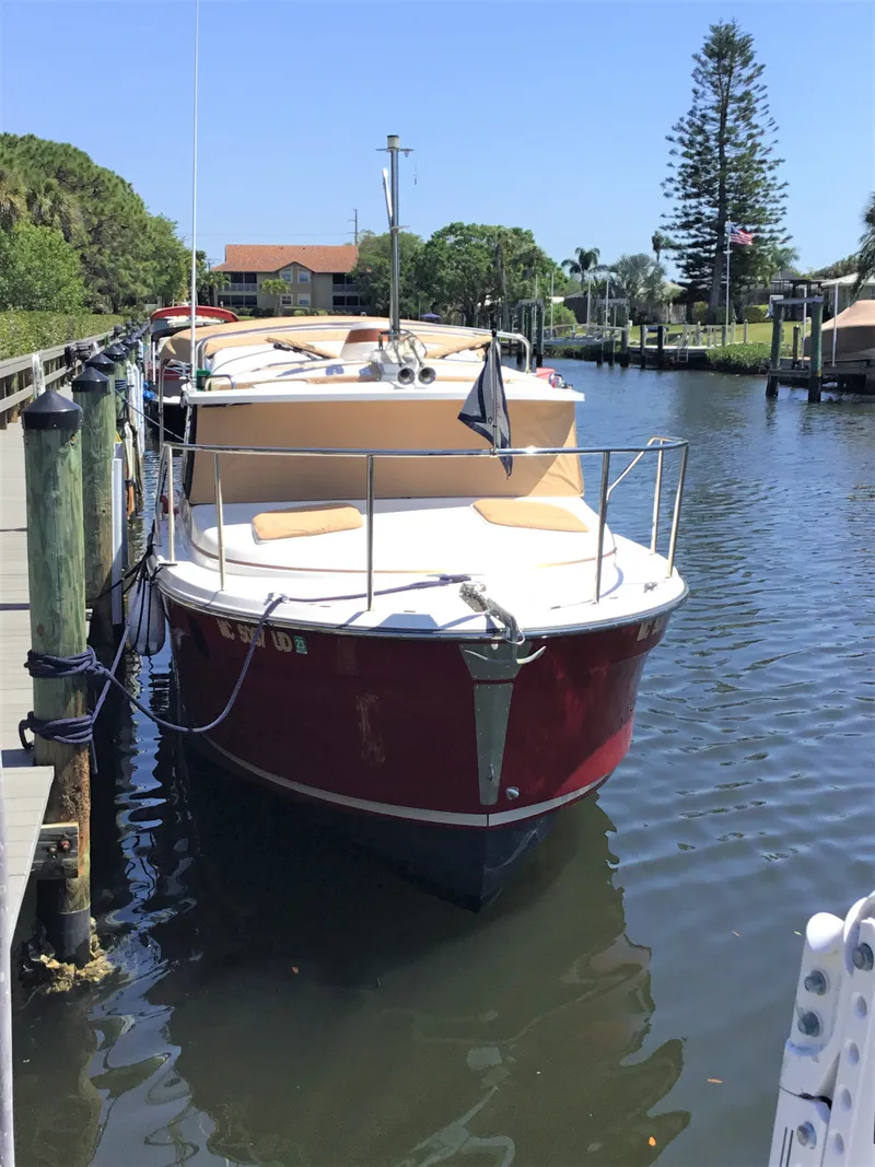 Slide: The Image of Ranger Tug R23 2018 - 1