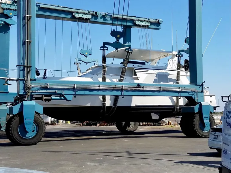Slide: The Image of 1993 Tollycraft 57 Pilothouse yacht in dry dock, Mesa, AZ. - 35