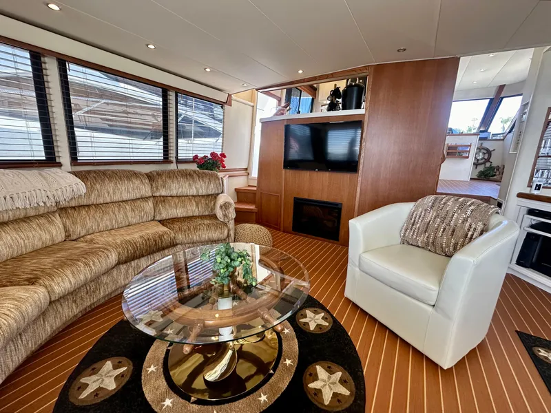 Slide: The Image of Luxurious interior of 1993 Tollycraft 57 Pilothouse yacht. - 4