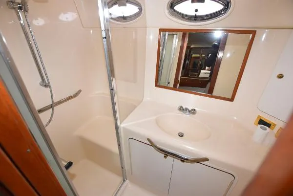 Slide: The Image of Sea Ray 420 Aft Cabin 2000 - 11