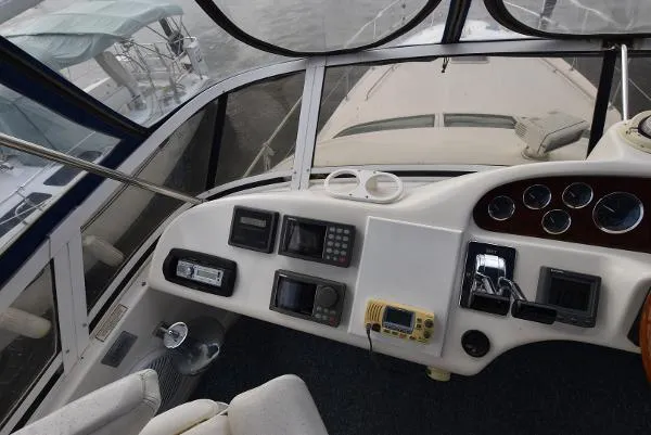Slide: The Image of Sea Ray 420 Aft Cabin 2000 - 2