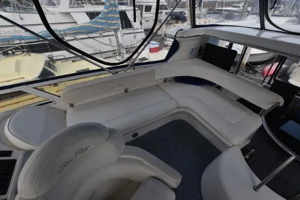 Slide: The Image of Sea Ray 420 Aft Cabin 2000 - 4