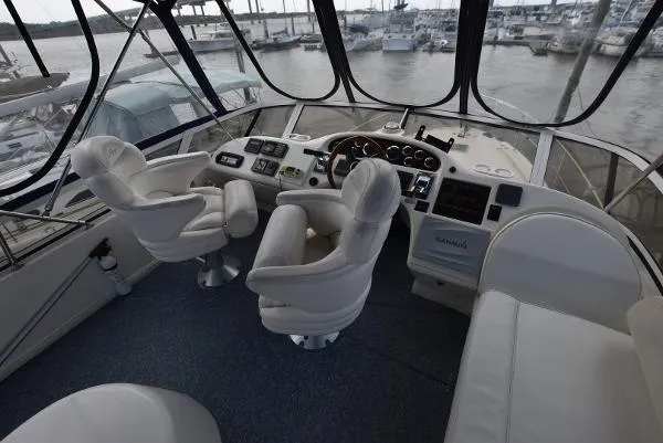 Slide: The Image of Sea Ray 420 Aft Cabin 2000 - 5