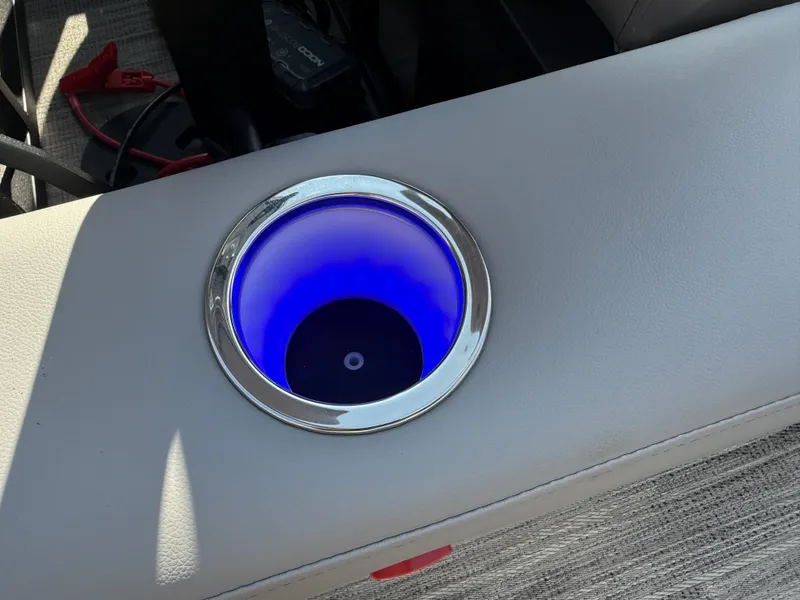Slide: The Image of Illuminated cup holder on Bentley Pontoons Legacy 300HP Tritoon. - 23