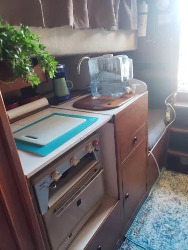 Slide: The Image of Fisher 30' Pilothouse Ketch 1984 - 10