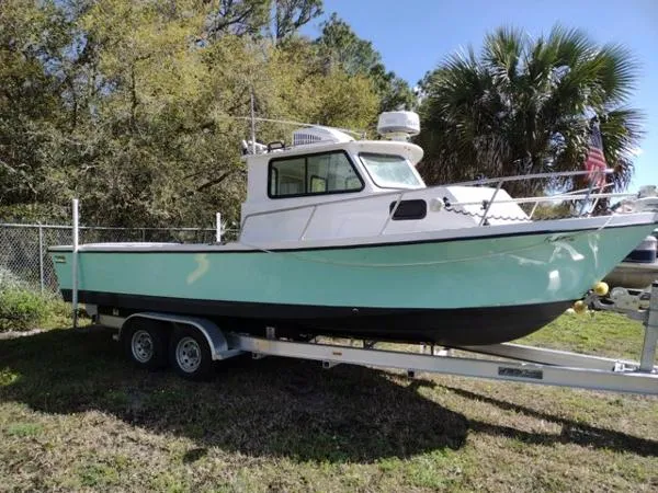 Slide: The Image of Parker Marine Sport Cabin Deep Vee 1995 - 0