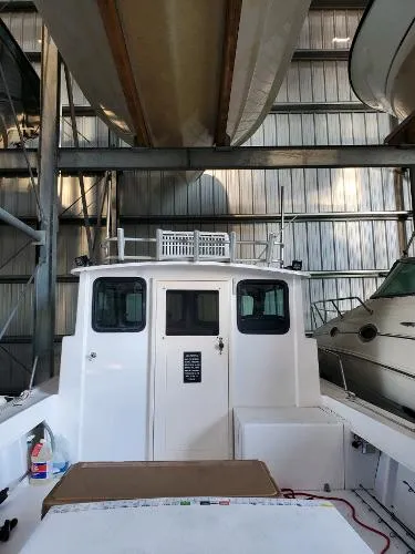 Slide: The Image of Parker Marine Sport Cabin Deep Vee 1995 - 11