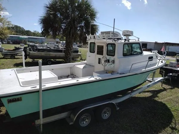 Slide: The Image of Parker Marine Sport Cabin Deep Vee 1995 - 9
