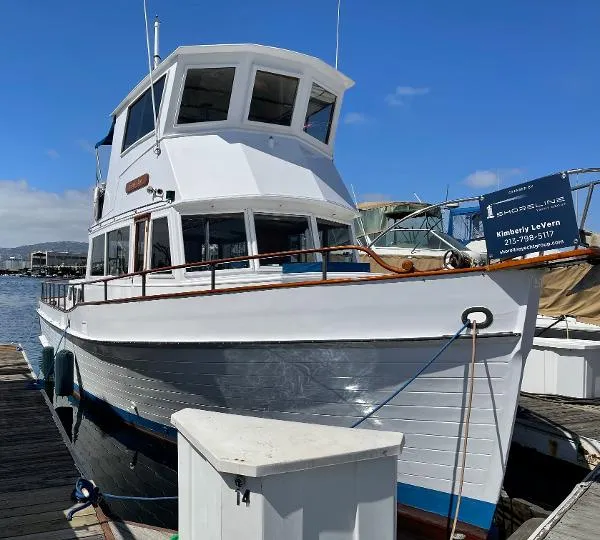 Slide: The Image of Grand Banks 42 Classic 1972 - 0