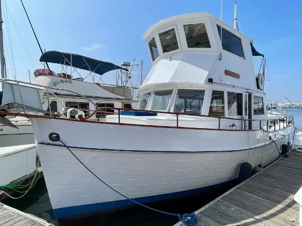 Slide: The Image of Grand Banks 42 Classic 1972 - 1