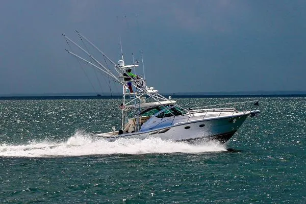 Slide: The Image of Tiara 3800 Open 2001 - 1