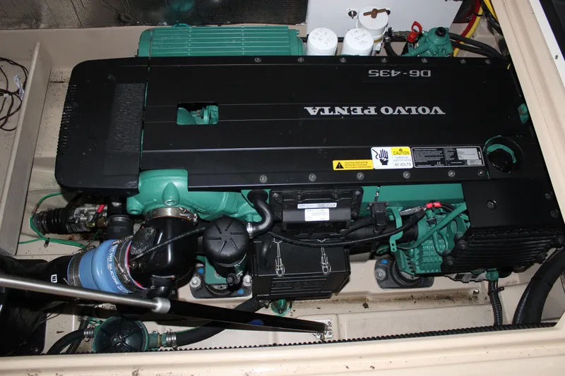 Slide: The Image of Volvo Penta engine in 2016 Cutwater 30 Command Bridge boat. - 16