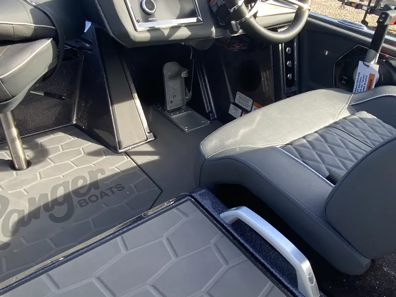 Slide: The Image of Interior of 2026 Ranger Z Comanche Z520R Ultra with gray seats. - 3