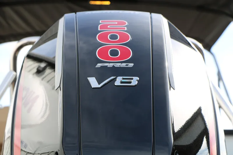 Slide: The Image of 2026 Evotti 523CS V8 engine with "200 Pro" branding, close-up view. - 13