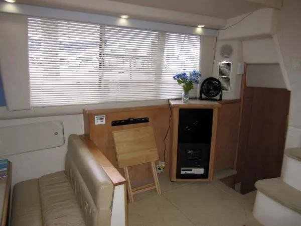Slide: The Image of Carver Yachts 355 Motor Yacht 1997 - 4
