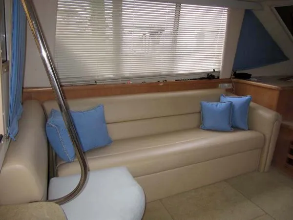 Slide: The Image of Carver Yachts 355 Motor Yacht 1997 - 5