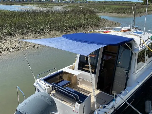 Slide: The Image of Ranger Tug R23 2019 - 7