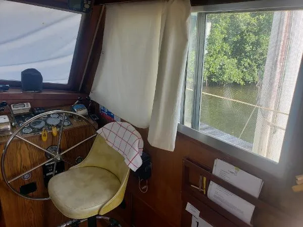 Slide: The Image of Gulfstar 36 Trawler 1973 - 4