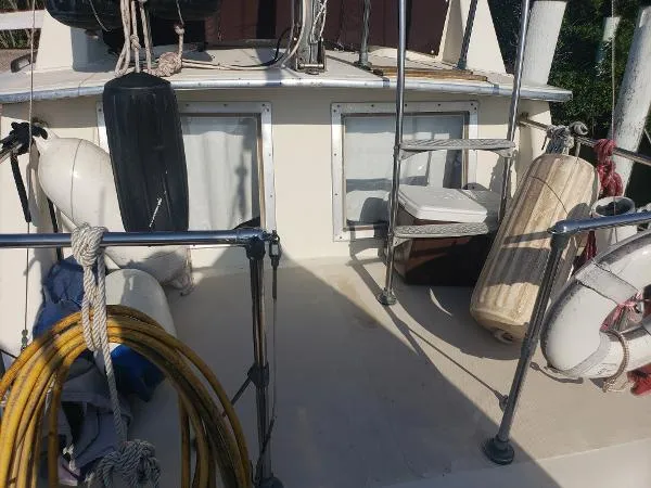 Slide: The Image of Gulfstar 36 Trawler 1973 - 8