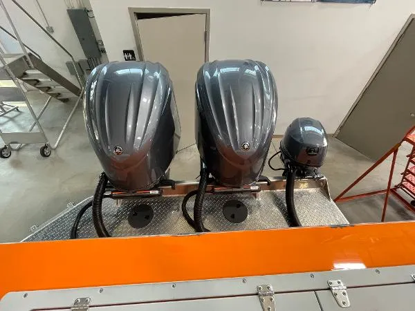 Slide: The Image of Weldcraft 300 Cuddy King OS - T 300XCB's HM EX- In Stock 2022 - 3