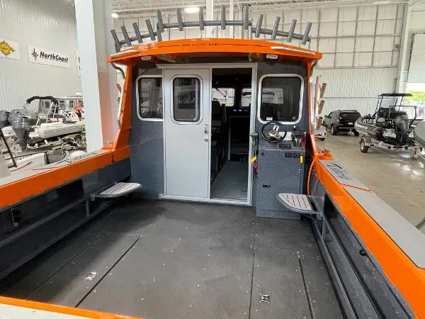 Slide: The Image of Weldcraft 300 Cuddy King OS - T 300XCB's HM EX- In Stock 2022 - 5