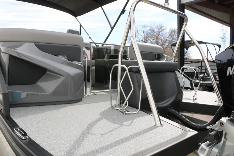 Slide: The Image of 2026 Evotti 723QL boat interior with modern seating and sleek design. - 54