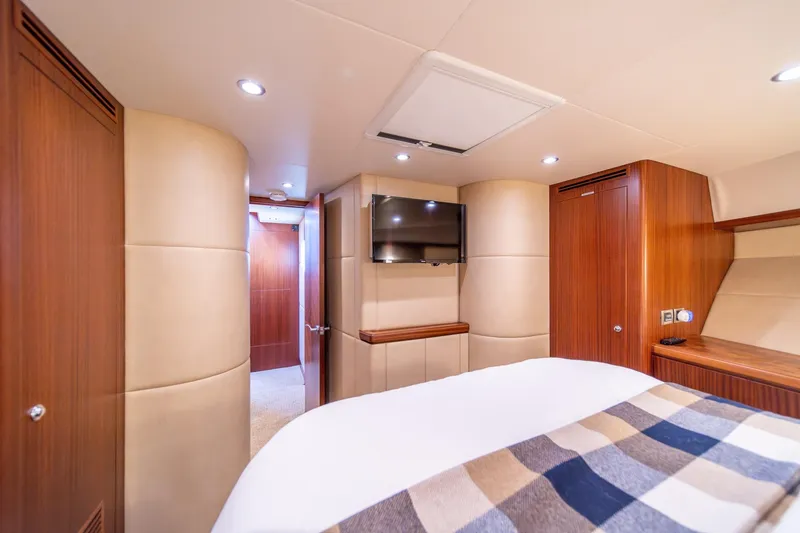 Slide: The Image of Luxurious bedroom interior of 2013 Ocean Alexander 72 Pilothouse yacht with modern amenities. - 33