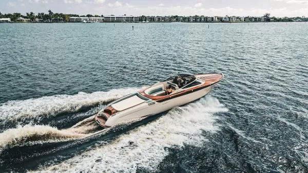Slide: The Image of Riva Aquariva Super 2015 - 0