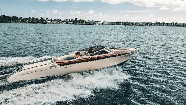 Slide: The Image of Riva Aquariva Super 2015 - 1