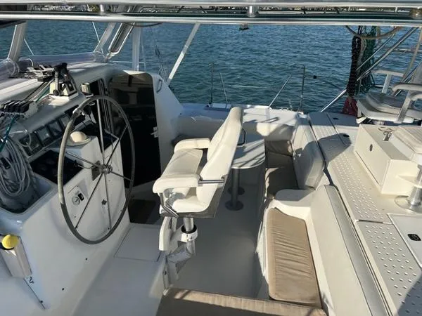 Slide: The Image of Manta 38 1995 - 7