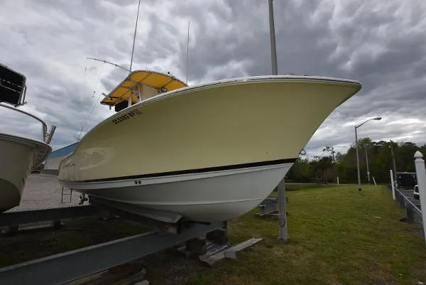 Slide: The Image of Sea Hunt Triton 260 2006 - 3