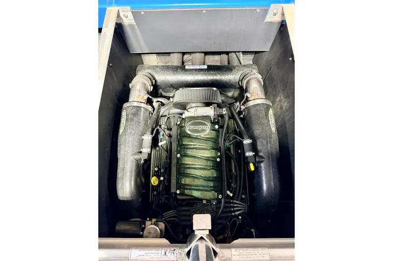 Slide: The Image of Interior of 2012 Moomba Mojo 2.5 boat with speakers and cup holders. - 37