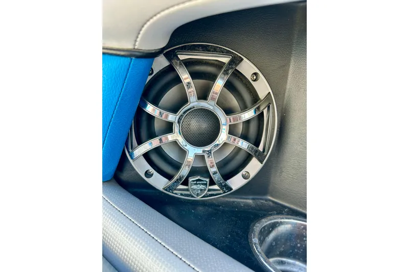 Slide: The Image of Close-up of a speaker in a 2012 Moomba Mojo 2.5 boat interior. - 66
