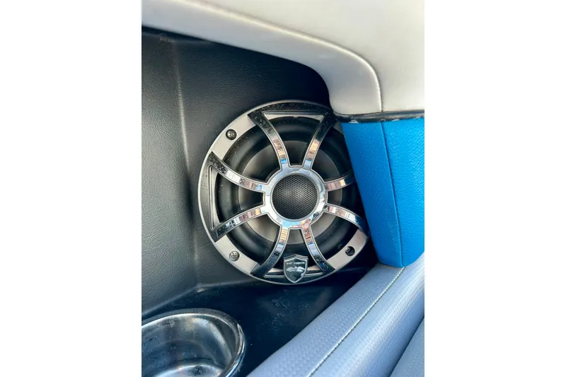 Slide: The Image of Close-up of a speaker in a 2012 Moomba Mojo 2.5 boat interior. - 67