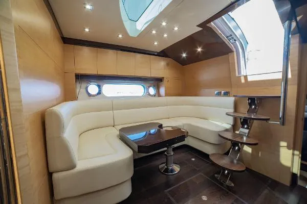 Slide: The Image of Sunseeker San Remo 48 2014 - 2