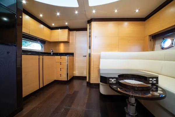 Slide: The Image of Sunseeker San Remo 48 2014 - 4