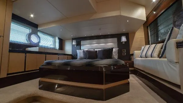 Slide: The Image of Sunseeker San Remo 48 2014 - 7