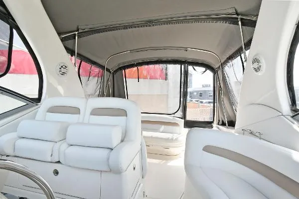 Slide: The Image of Sea Ray 320 Sundancer 2004 - 11