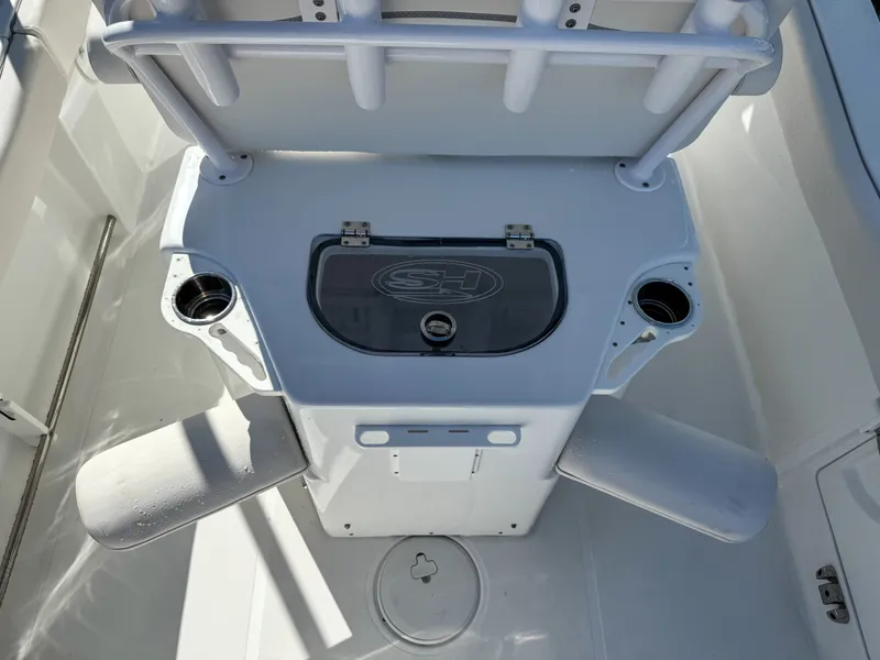 Slide: The Image of Interior view of Sea Hunt Ultra 239 SE boat, 2023 model. - 18