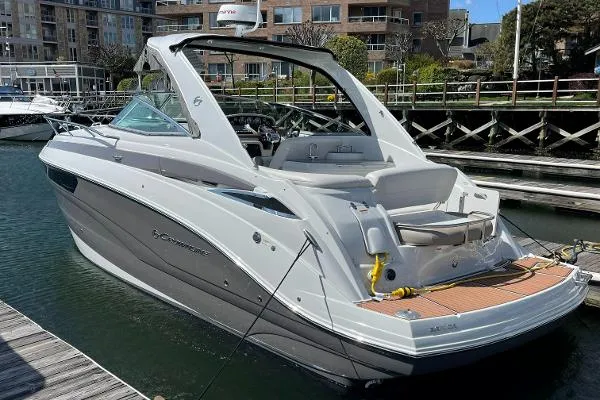 Slide: The Image of Crownline Boats 294 CR 2018 - 0